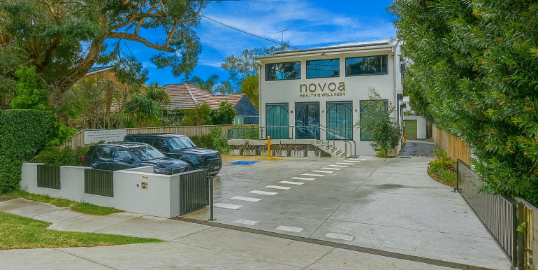 50 Barrenjoey Rd, Mona Vale (11) - Copy